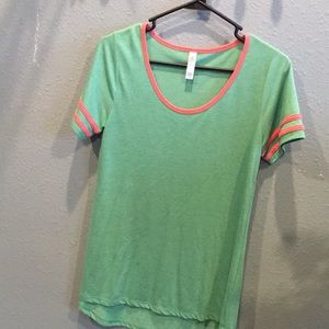 Lularoe Perfect Tee